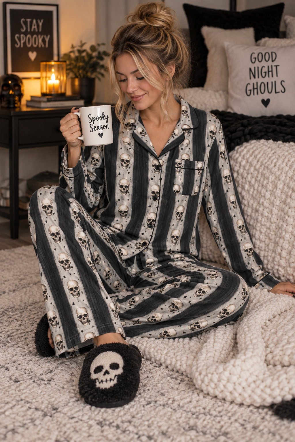 Women's Skull Satin Pajamas (AOP)